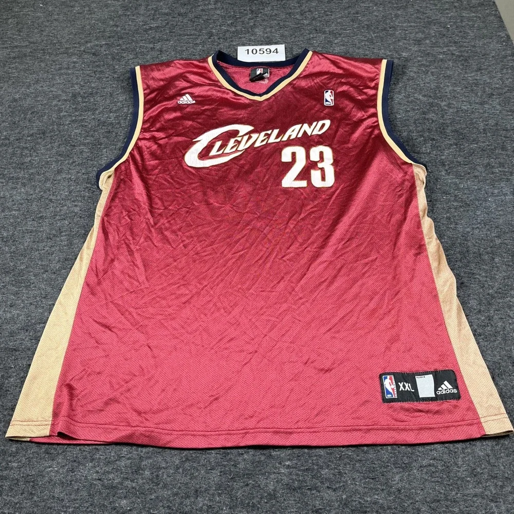 Cleveland Cavaliers Jersey Mens 2XL Red Adidas #23 LeBron James Basketball NBA